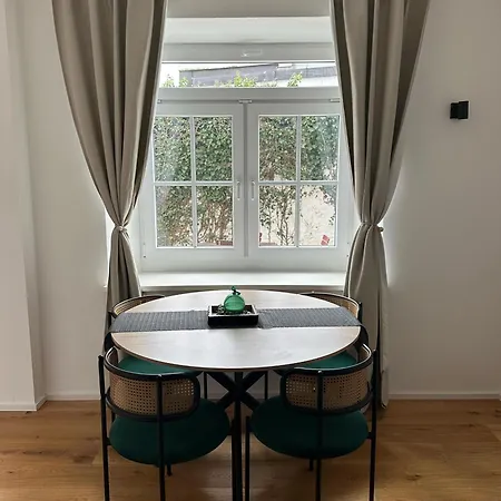 Seezeit Bis Zu 4 Personen Zentral In Apartment